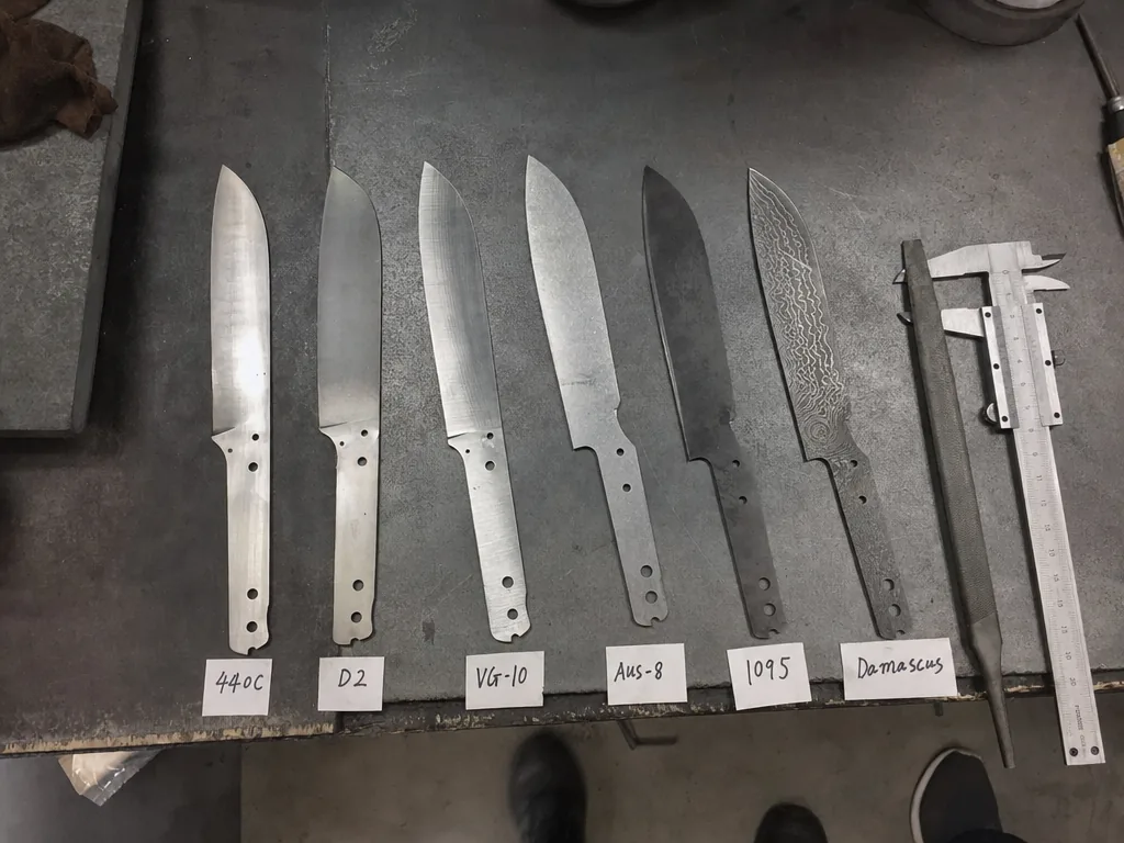 Knife Steel Comparison: 440C vs D2 vs VG-10 Damascus